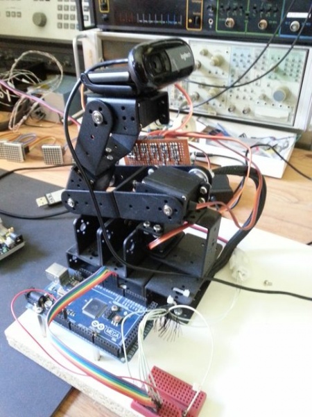 File:Robot arm 1.jpg